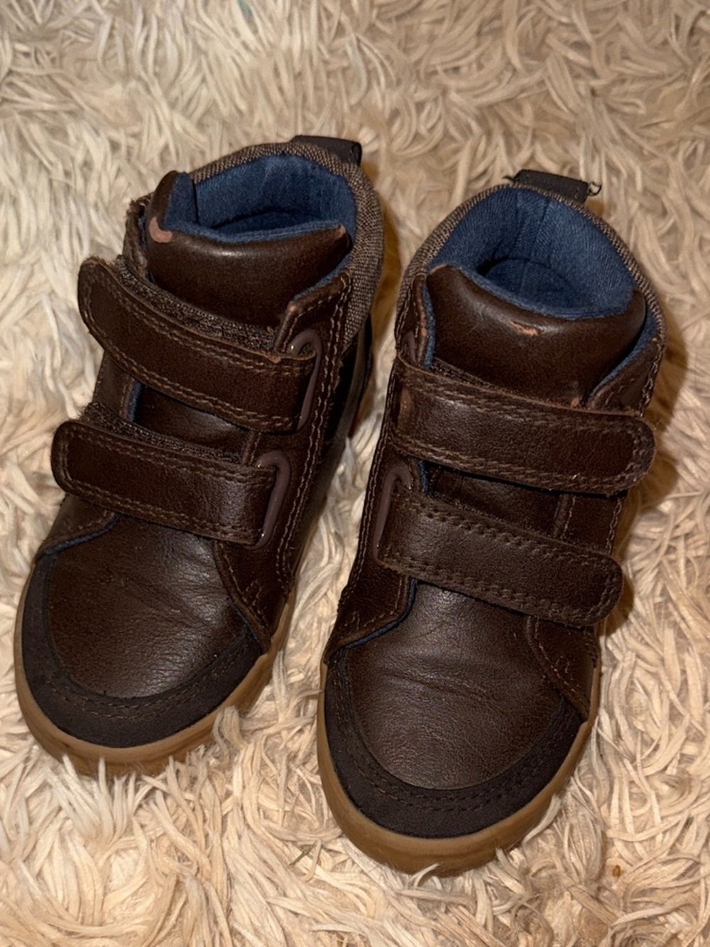 Cat & Jack Toddler Brown🤎🤎🤎 “Leather” Strap Sneakers - 6